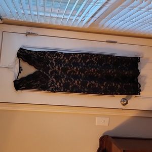 Karen Kane, Size medium dress